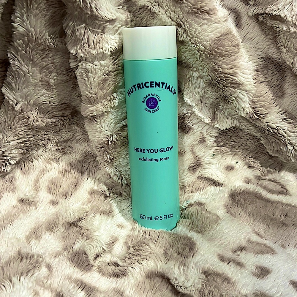 NuSkin Nutricentials Here You Glow Exfoliating Toner
